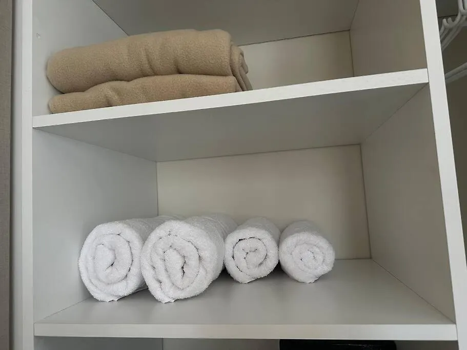 Apartamento Luminoso Departamento A Estrenar En Quinta Seccion Mendoza 0*,